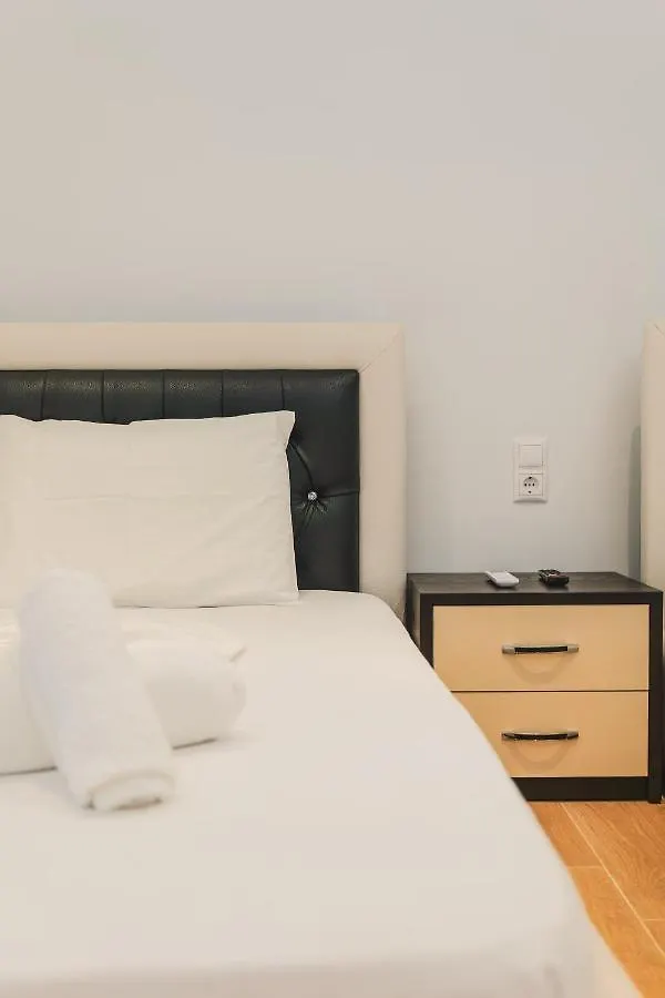 Fori'S Rooms Himarë